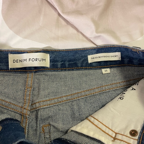 Aritzia Denim Forum Ex-Boyfriend Jean Short - Picture 5 of 5